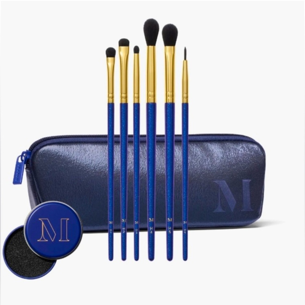 Morphe Eyeshadow Brush Set w Dry Brush Cleaner and Brush Bag